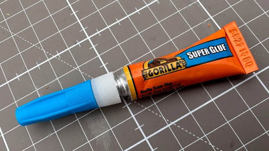 چسب سوپر یا فوری (Super Glue)​