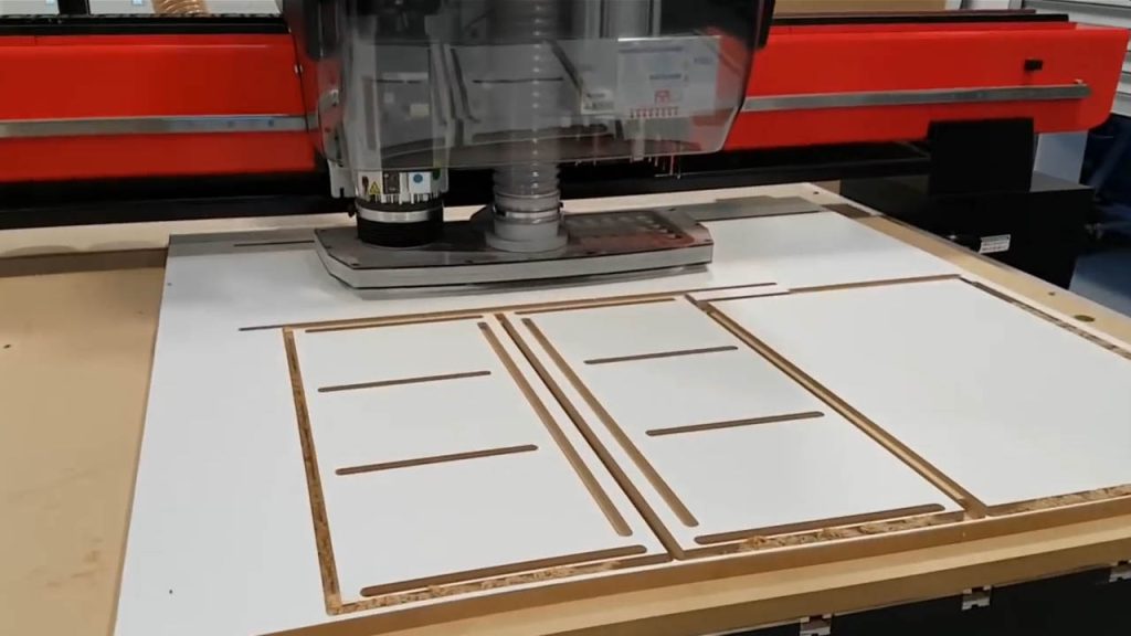 ساخت کابینت با دستگاه CNC