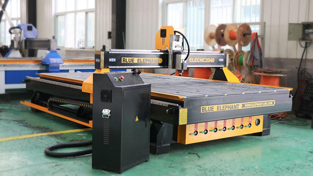 دستگاه CNC سه محوره 2